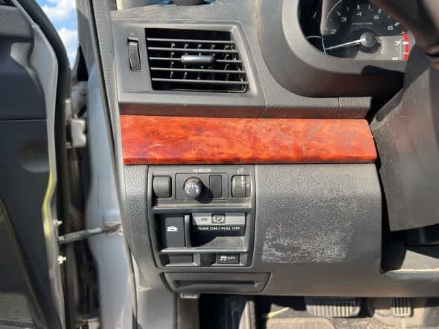 Thumbnail: 2011 Subaru Outback - 9