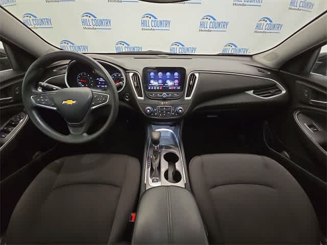 Thumbnail: 2023 Chevrolet Malibu - 16