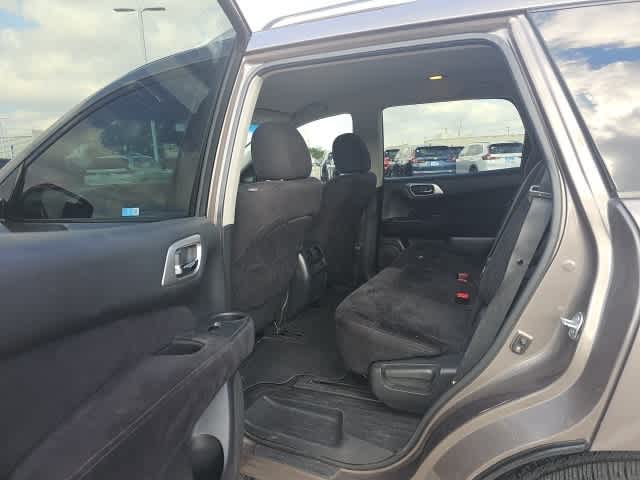 Thumbnail: 2014 Nissan Pathfinder - 19