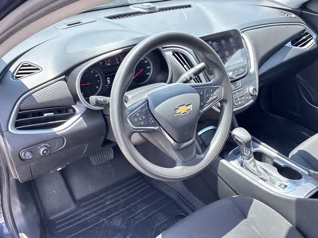 Thumbnail: 2023 Chevrolet Malibu - 2