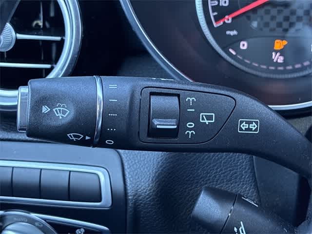 Thumbnail: 2019 Mercedes-Benz GLC - 29