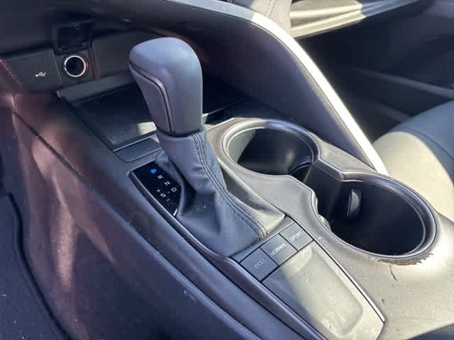Thumbnail: 2023 Toyota Camry - 17