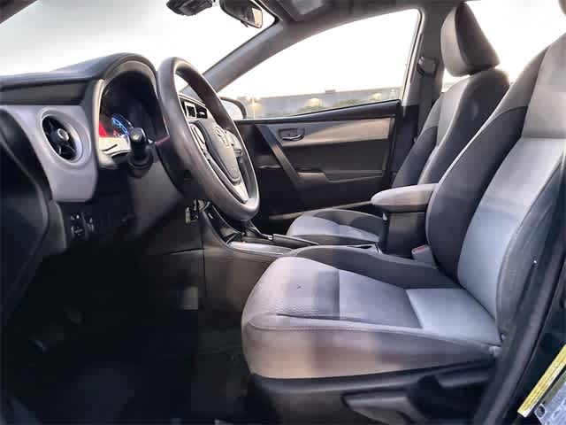 Thumbnail: 2017 Toyota Corolla - 18