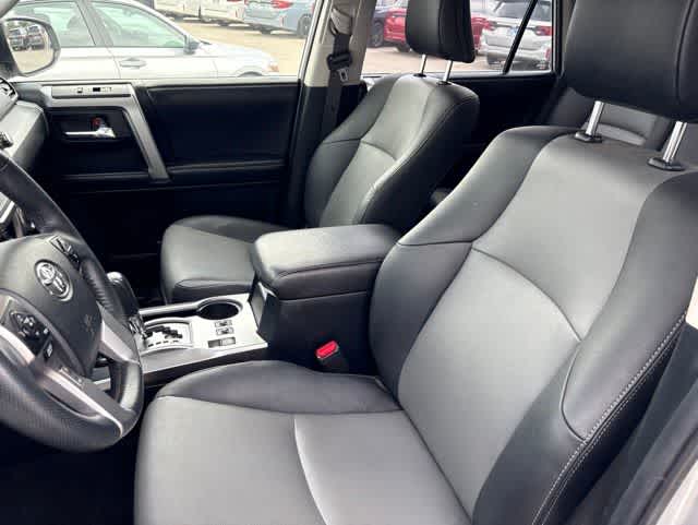 Thumbnail: 2019 Toyota 4Runner - 11