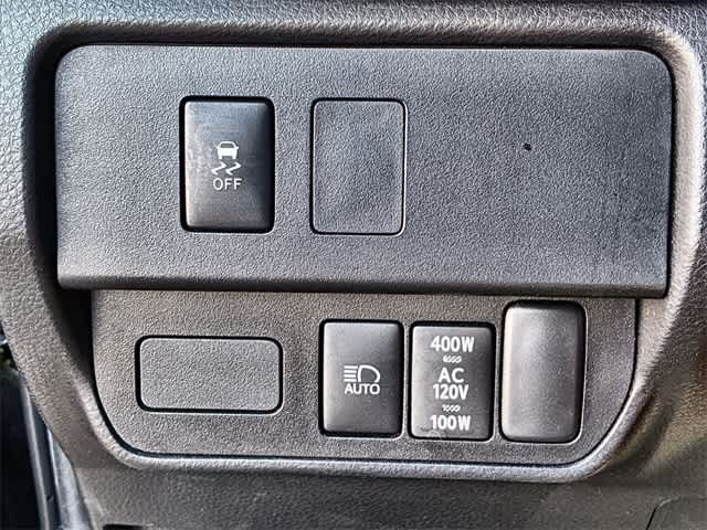 Thumbnail: 2023 Toyota Tacoma - 40