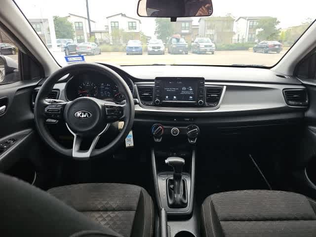 Thumbnail: 2020 Kia Rio - 16
