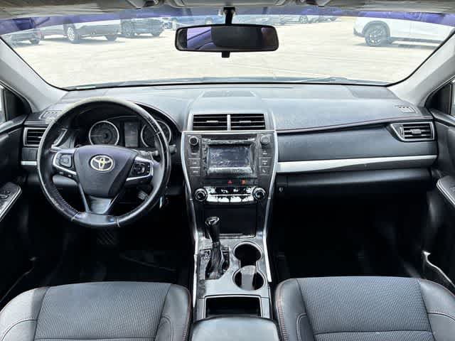 Thumbnail: 2017 Toyota Camry - 16