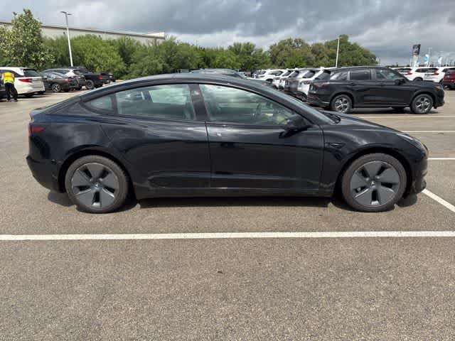 Thumbnail: 2022 Tesla Model 3 - 6