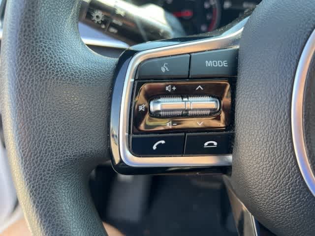 Thumbnail: 2023 Kia Sorento - 11