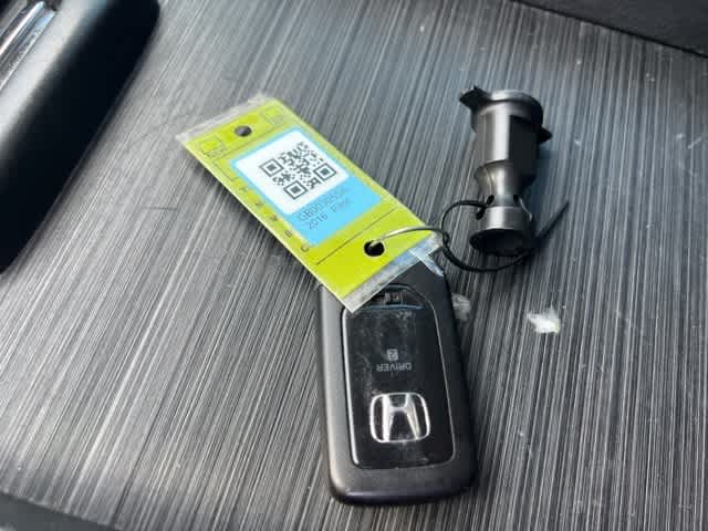 Thumbnail: 2016 Honda Pilot - 23