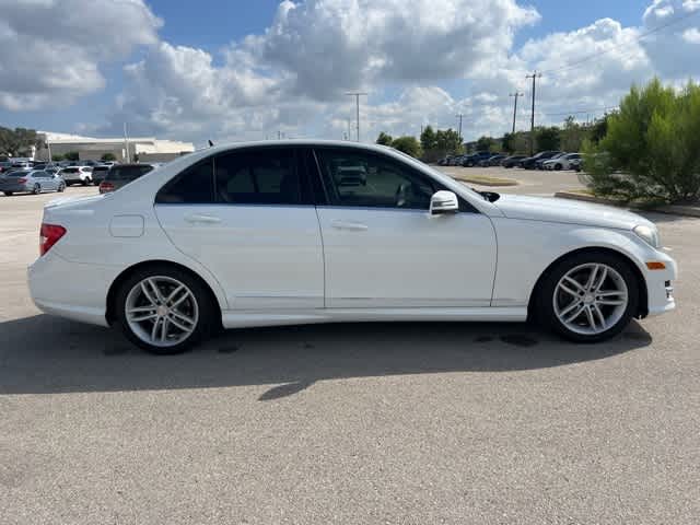 Thumbnail: 2014 Mercedes-Benz C-Class - 6