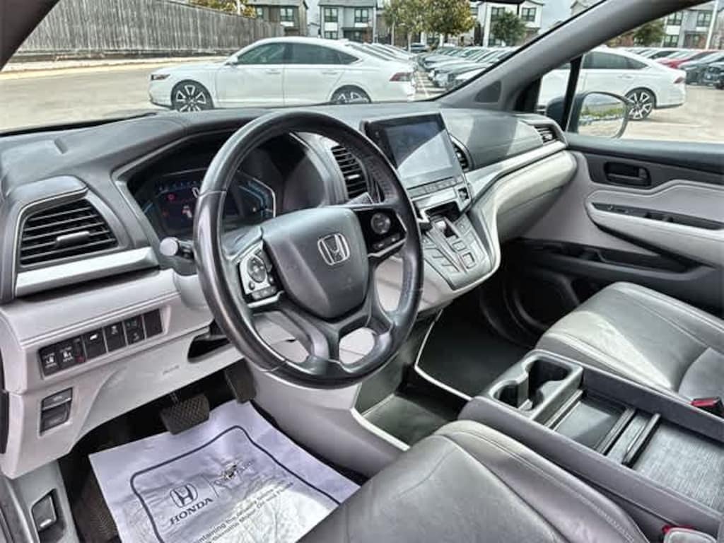 Used 2018 Honda Odyssey EX-L Van