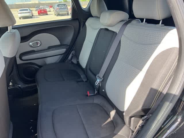 2016 Kia Soul Soul+ 19