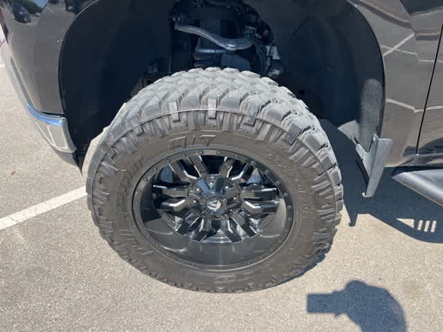 Thumbnail: 2021 Chevrolet Silverado 1500 - 24