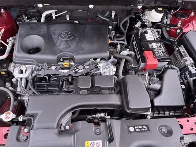 Thumbnail: 2022 Toyota RAV4 - 15