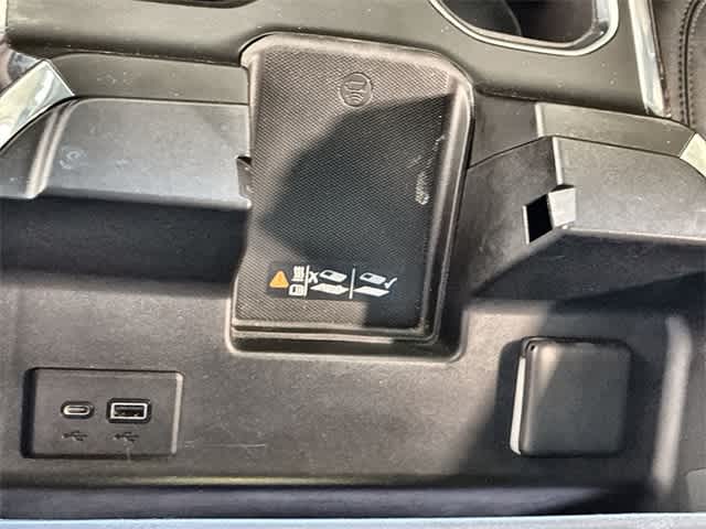 Thumbnail: 2022 GMC Sierra 1500 - 32