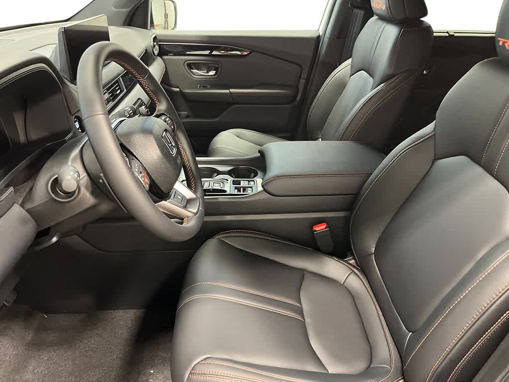 Thumbnail: 2026 Honda Pilot - 10