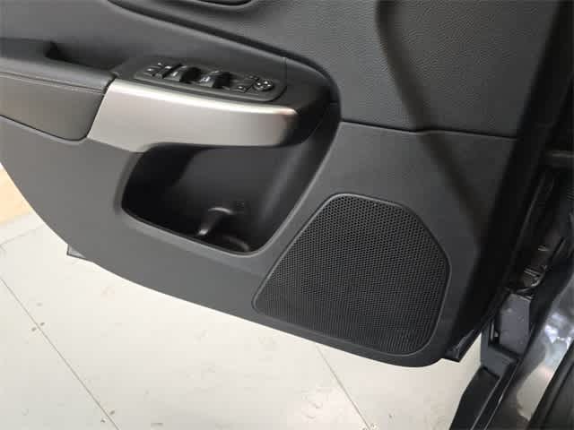 Thumbnail: 2021 Jeep Cherokee - 33