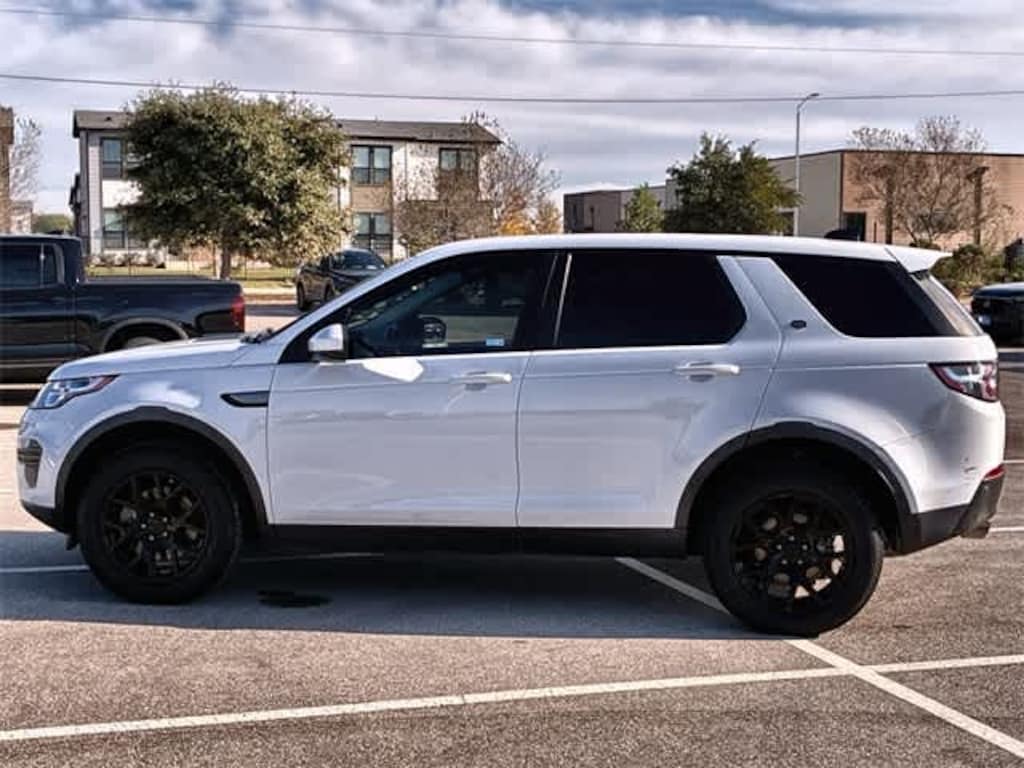 Used 2017 Land Rover Discovery Sport SE SUV