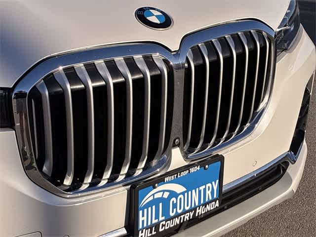 Thumbnail: 2021 BMW X7 - 12