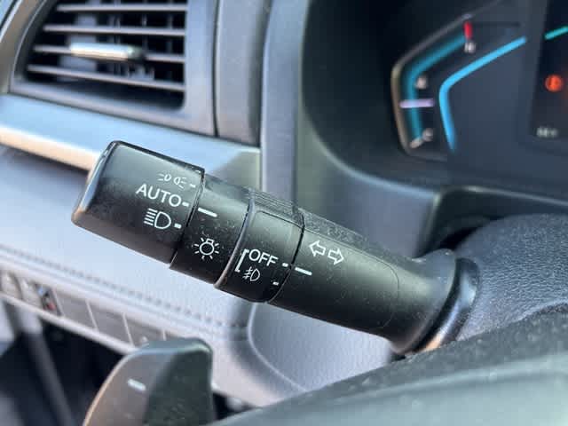 Thumbnail: 2018 Honda Odyssey - 15