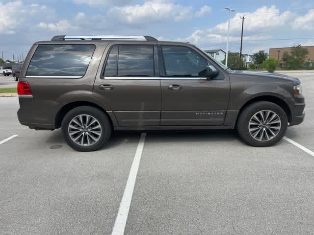 Thumbnail: 2016 Lincoln Navigator - 6