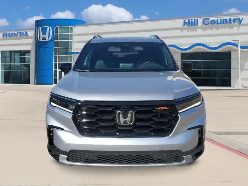 Thumbnail: 2025 Honda Pilot - 8