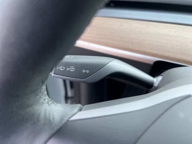 Thumbnail: 2021 Tesla Model Y - 11