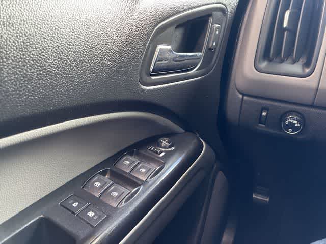 Thumbnail: 2019 Chevrolet Colorado - 39