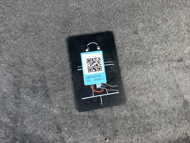 Thumbnail: 2021 Tesla Model 3 - 26