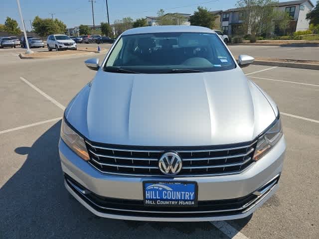 Thumbnail: 2017 Volkswagen Passat - 2