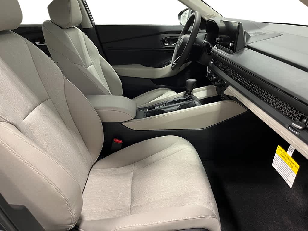 Thumbnail: 2025 Honda Accord - 27