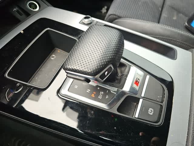 Thumbnail: 2021 Audi SQ5 - 17