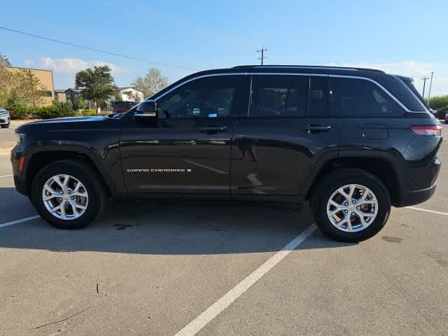 Thumbnail: 2023 Jeep Grand Cherokee - 8