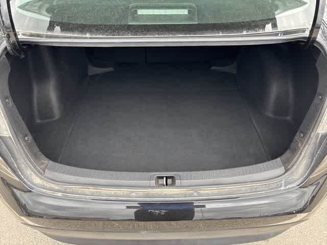 Thumbnail: 2023 Toyota Corolla - 25