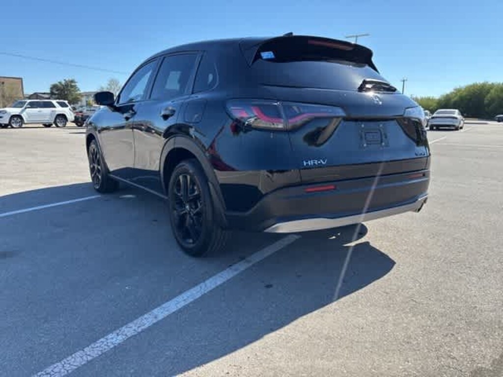 Used 2024 Honda HR-V Sport w/BSI SUV