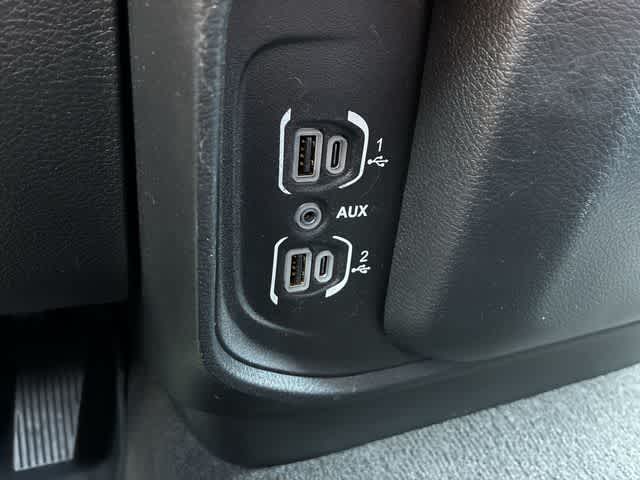 Thumbnail: 2022 RAM 1500 - 32