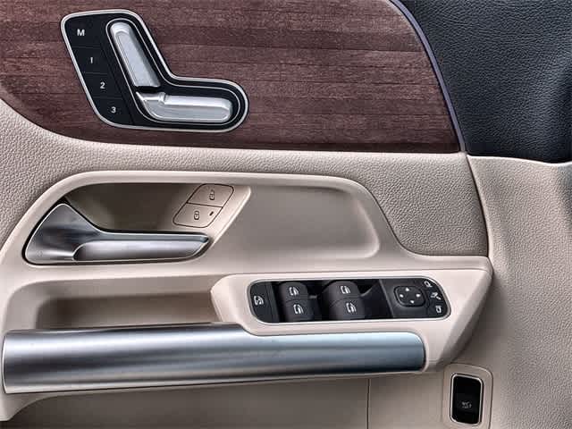 Thumbnail: 2023 Mercedes-Benz GLA - 40