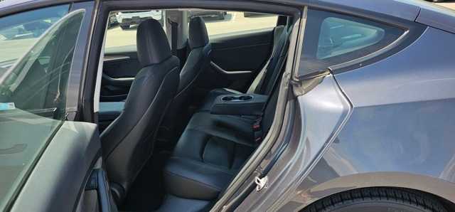 Thumbnail: 2023 Tesla Model 3 - 14