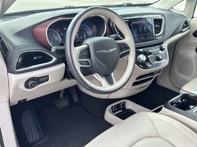 2020 Chrysler Pacifica Limited -
                  San Antonio, TX