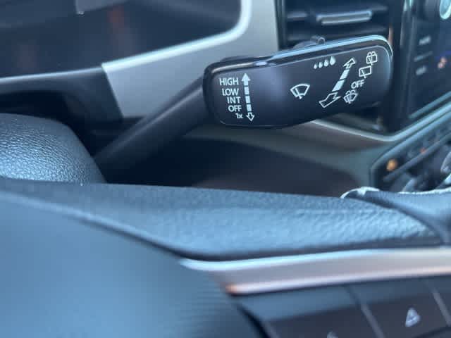 Thumbnail: 2022 Volkswagen Atlas - 14