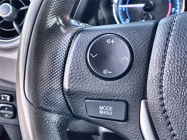 Thumbnail: 2017 Toyota Corolla - 24