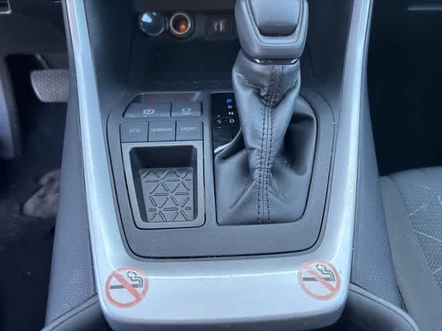 Thumbnail: 2023 Toyota RAV4 - 18