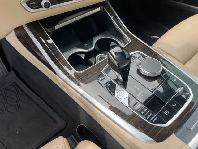 Thumbnail: 2021 BMW X7 - 14