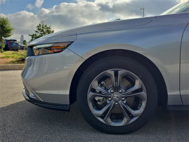 2025 Honda Accord Hybrid EX-L photo 3