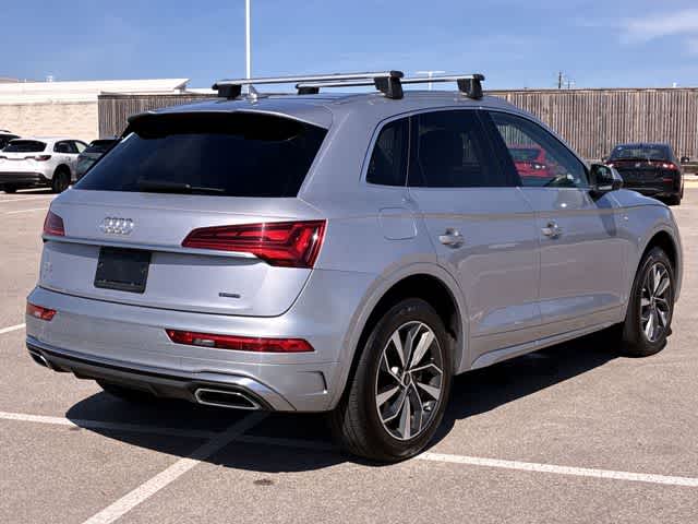Thumbnail: 2023 Audi Q5 - 6