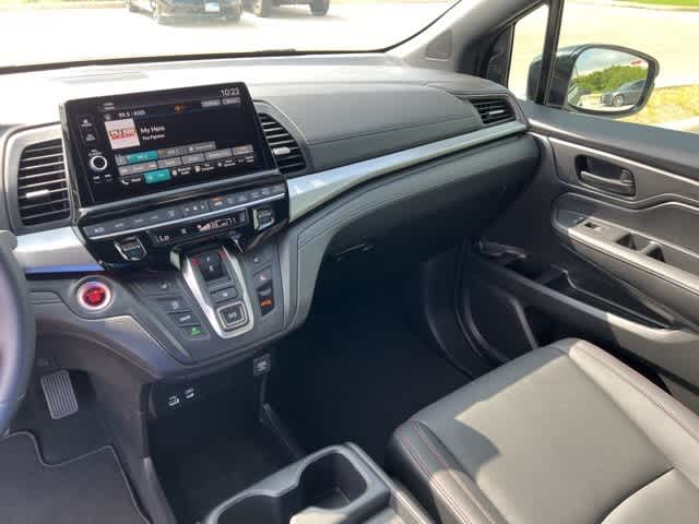 2025 Honda Odyssey Sport 18