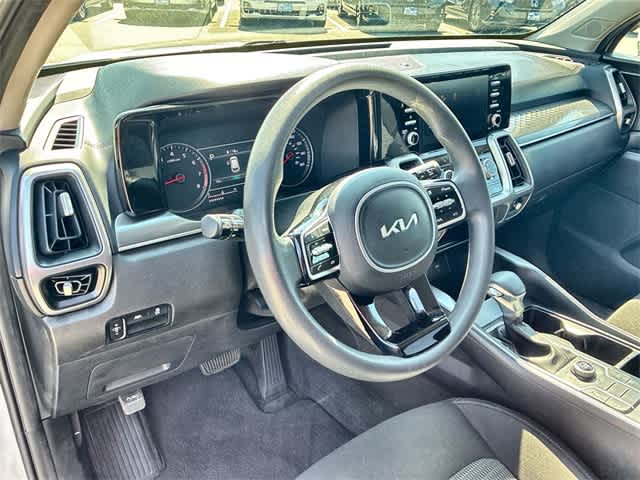Thumbnail: 2023 Kia Sorento - 2