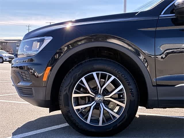 Thumbnail: 2020 Volkswagen Tiguan - 14