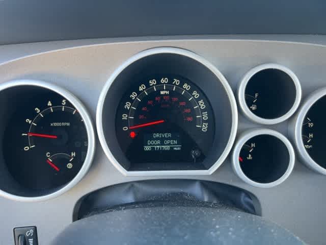 Thumbnail: 2010 Toyota Tundra - 13